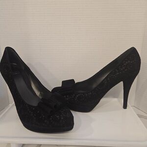 Stuart Weitzman Lace Bow Platform Heels Black Size 11